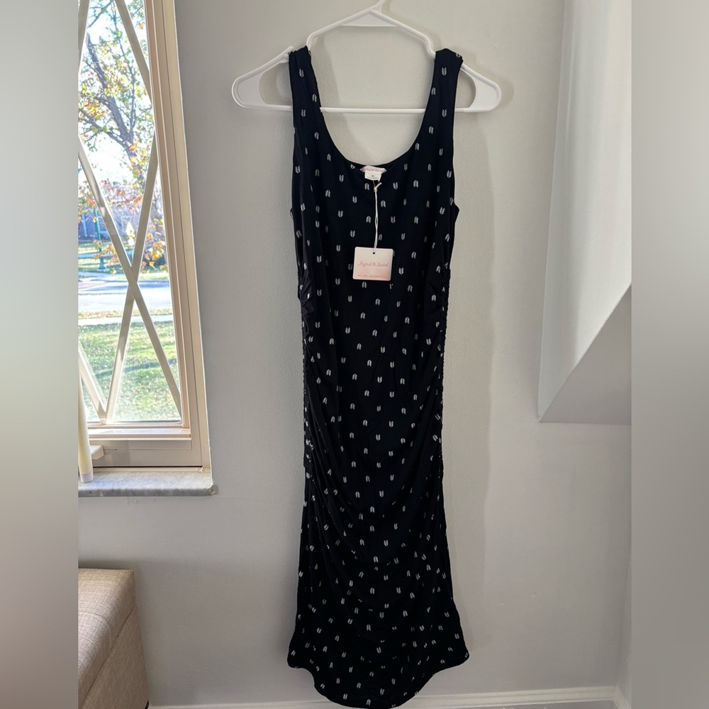 NWT Ingrid & Isabel XS Maternity Dress